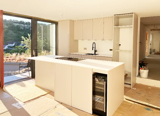 NEUGESTALTUNG DURCH ANBAU Bild 8